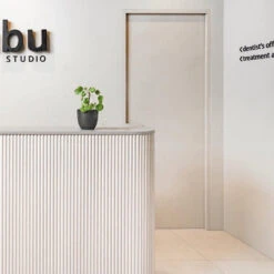 WOODFLEX WHITE PRIMED FLEXIBLE - HALF ROUND 27 - 2700mm X 600mm(Woodflex Flexible Prime Half Round 27mm 2700 X 600 X 9) -Modern Furniture Half Round 27 22 1000 1