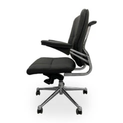 Luxury Executive Office Chair - Black(Luxury Executive Office Chair Black) -Modern Furniture IMG 9307 800