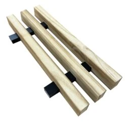 Solid Hard Wood Wall & Fence Cladding - SAMPLE - 300mm X 200mm(Solid Hard Wood Wall Fencing Cladding Sample 300mm X 147mm)
